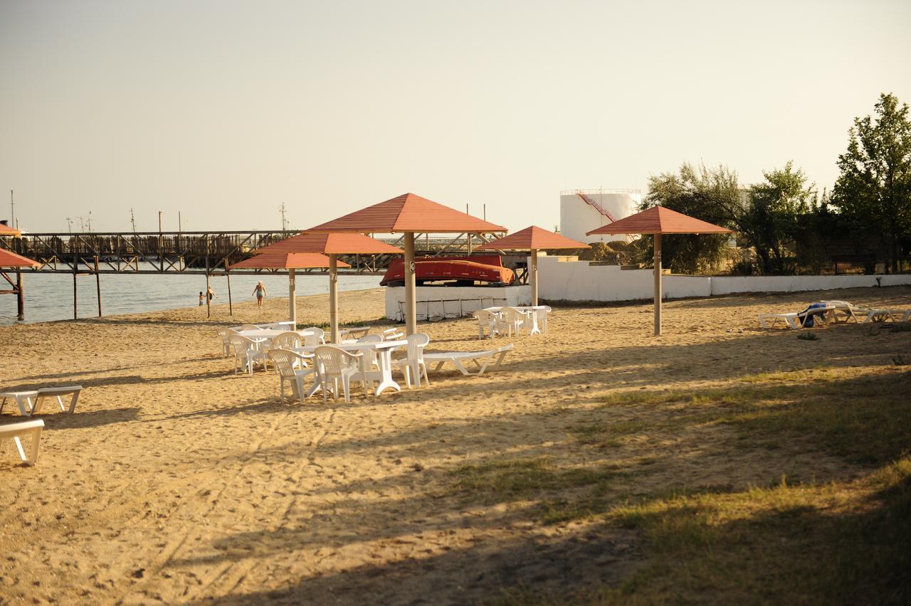 Mavi Dalga Beach Hotel Lokbatan Buitenkant foto